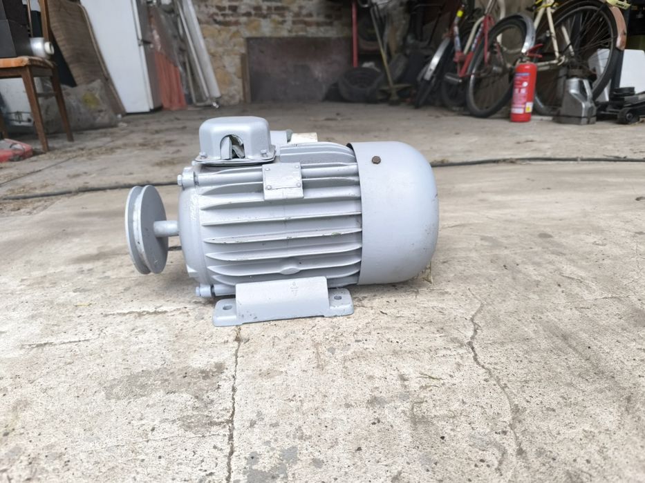 Silnik 1.1 kw/230W 1400 obr/min