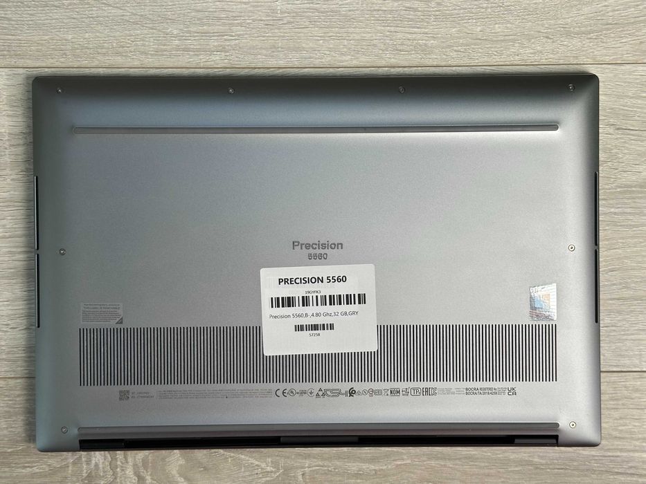 Ноутбук Dell Precision 5560 4K Touch i7-11850H 32GB 1Tb Quadro T1200