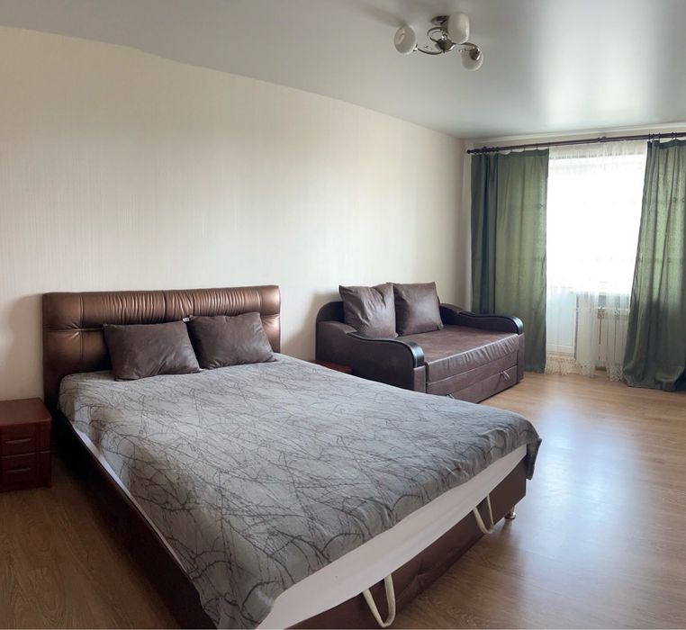 2км кв. Центр. Авто. Жд вокзали . 1200 за добу.