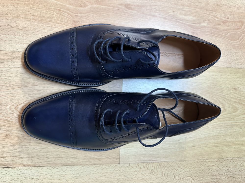 Sapatos Emidio Tucci, Nr 42