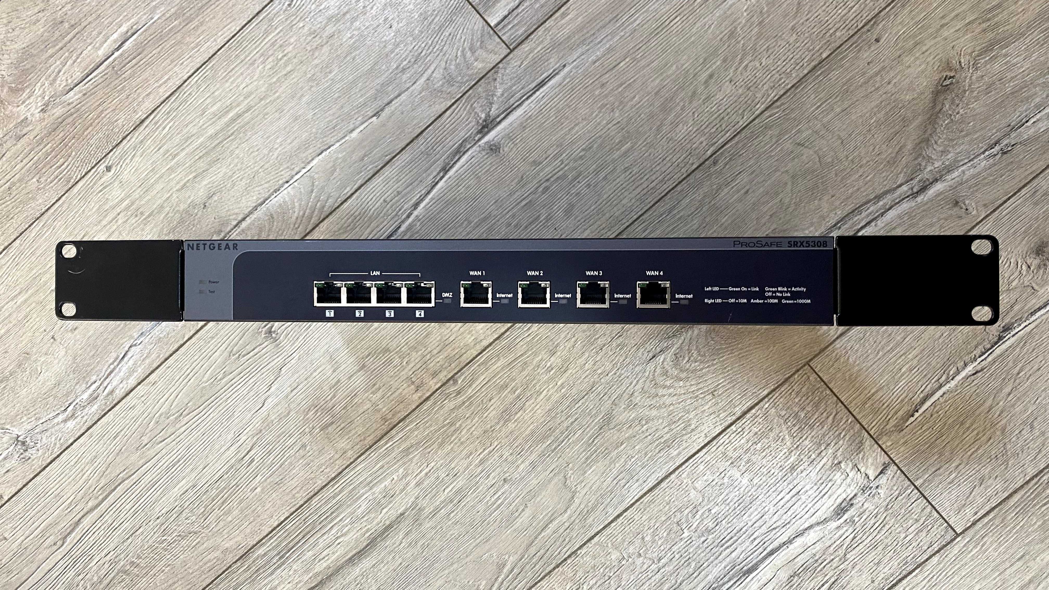 Router Netgear Prosafe SRX5308