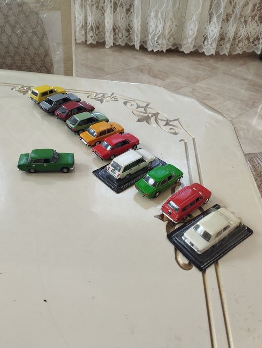 деагостини Авто легенды СССР коллекционные модельки москвич ваз волги