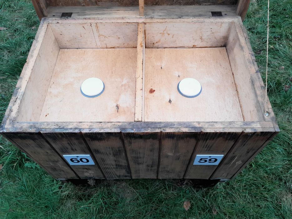 ul DADANT leżak stojak odkładowy styropianowy drewniany pokazowy