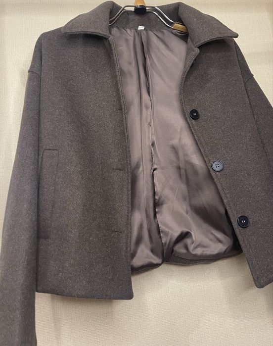 Пальто куртка коричнева s жіноча