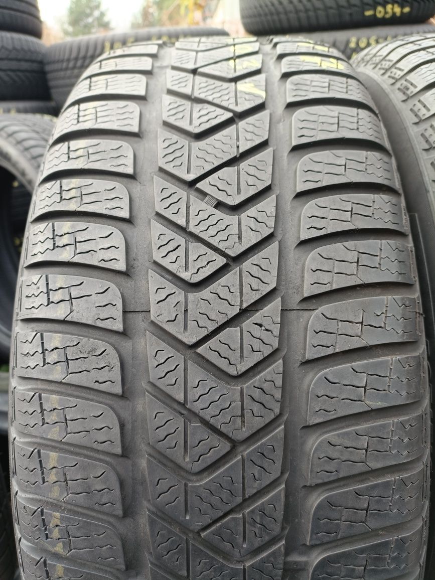 235/55r17 Pirelli Sottozero 3 z końca 2019r 5.8mm
