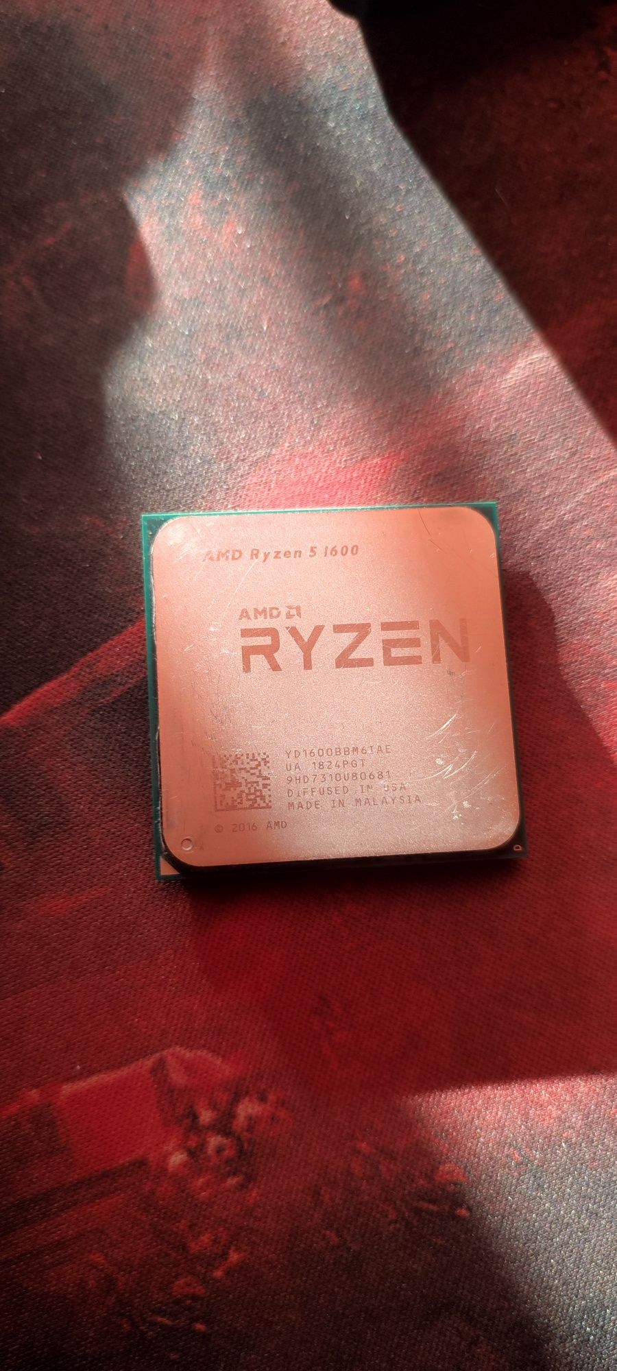 Процесор AMD Ryzen 5 1600