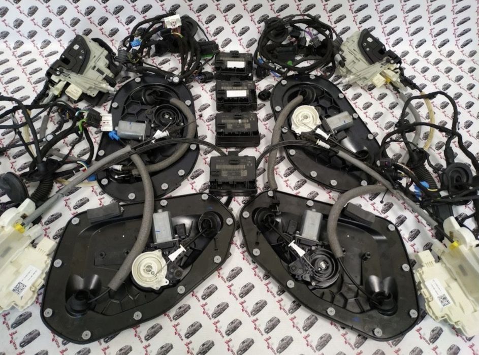 дотяжки дверей Audi Q7 4m 2016-2024 год