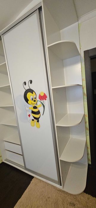 Продам Шафу-купе б/у