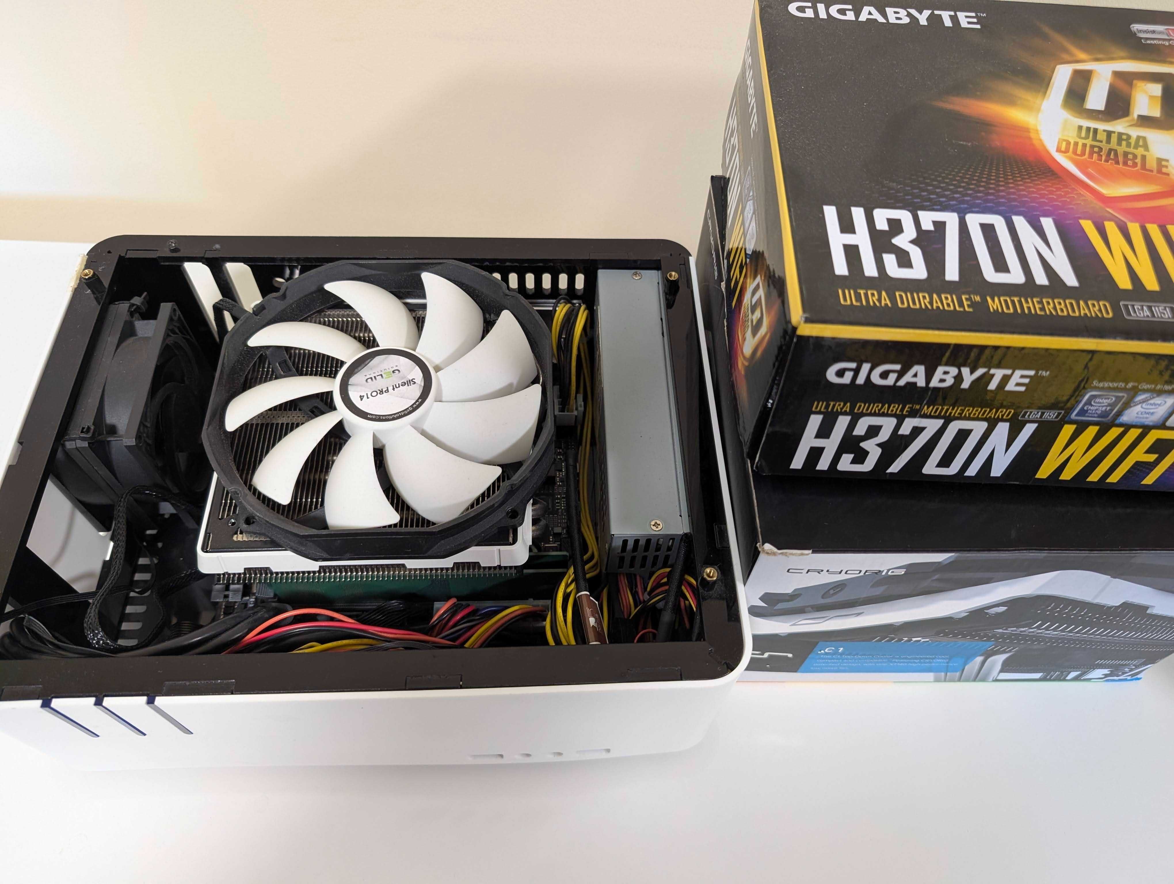 Mini PC / komputer z procesorem I5 9400F + 8GB RAM
