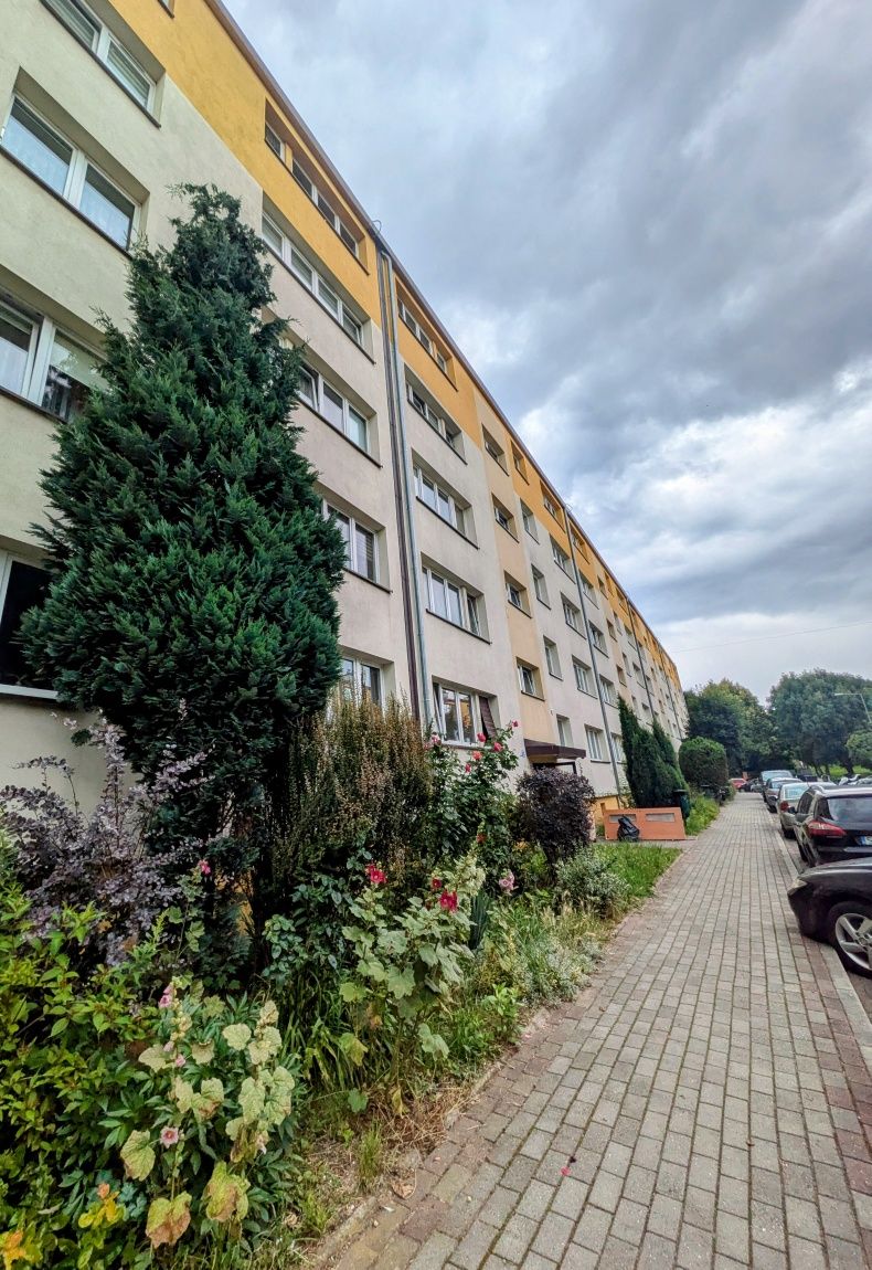 3 pokoje, łowicka, parter z dużym balkonem