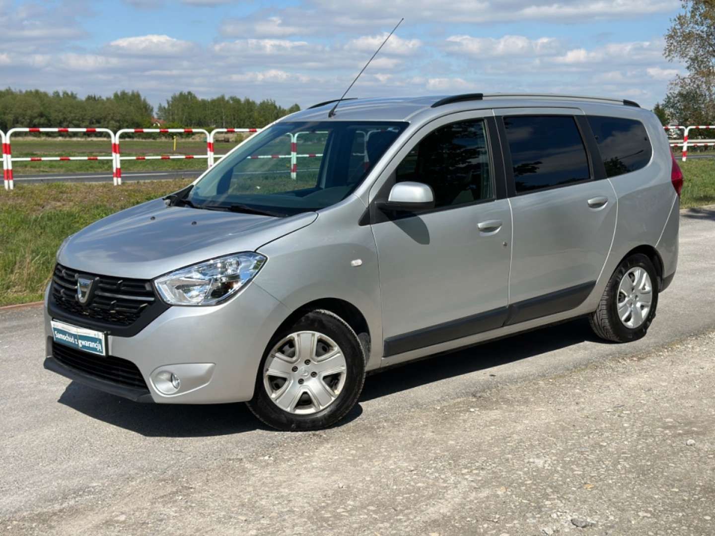 Dacia Lodgy Raty Salon Polska 1.6 BENZ + Lpg Klimatyzacja 7 osobowy Gwarancja