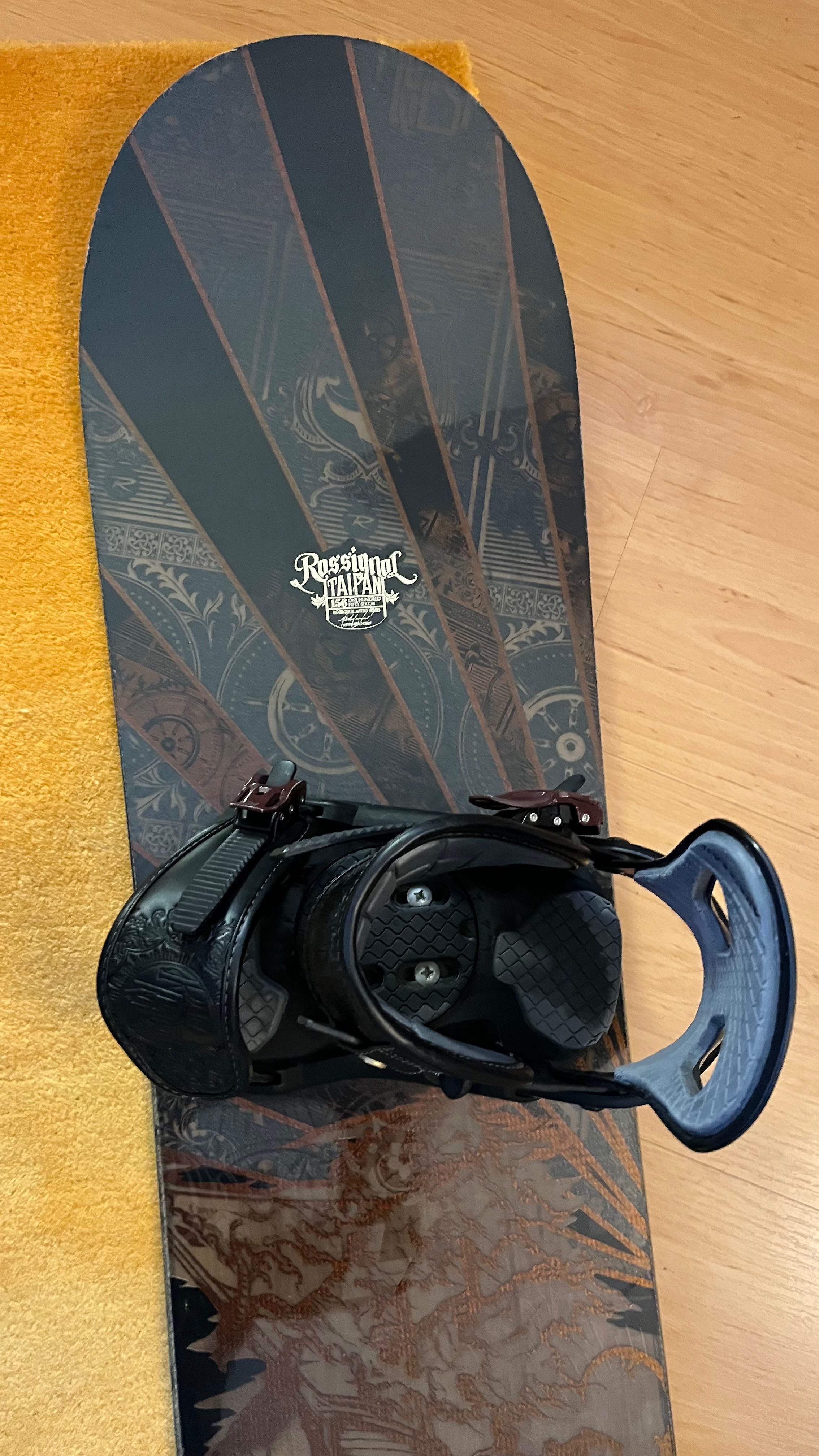 Deska snowboardowa ROSSIGNOL Taipan 156 z wiązaniami ROSSIGNOL
