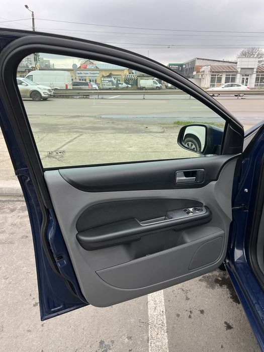 Ford focus 2010рік 1.8 дизель