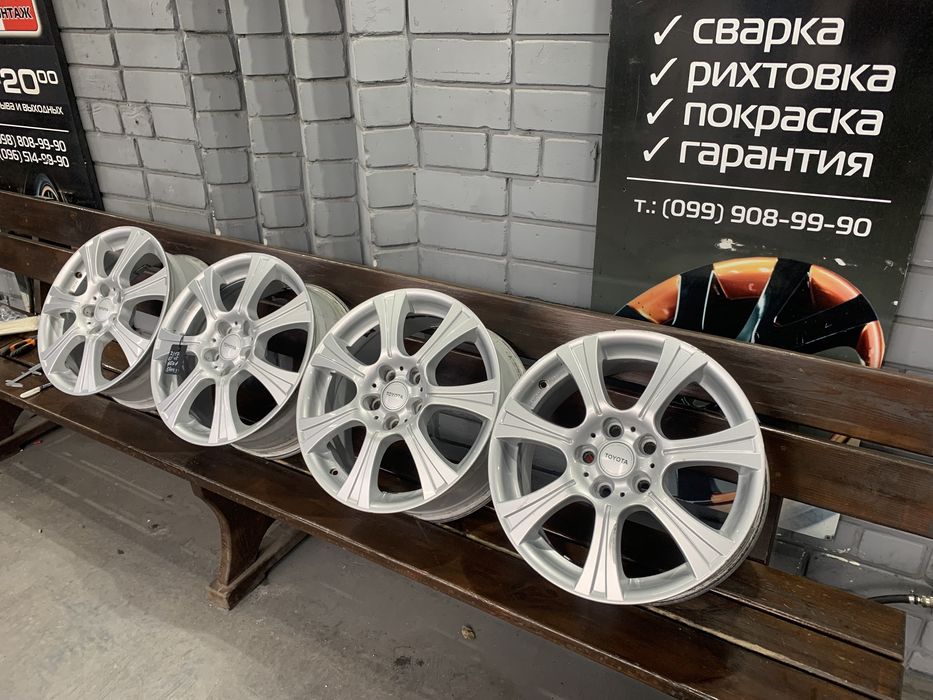 99 Литые немецкие диски Toyota 5/114.3 R17 et45