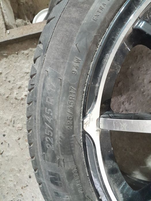 Диски з літньою резиною