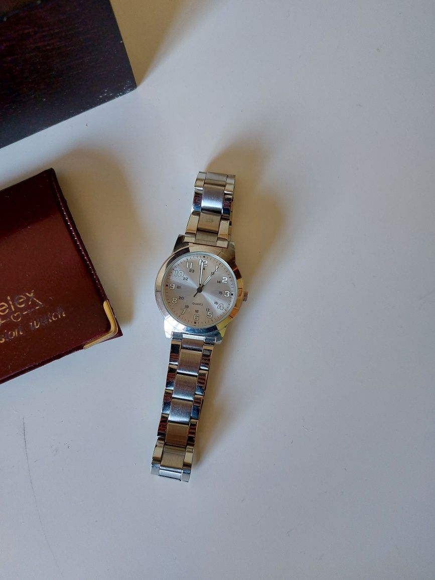 Relógios Vintage e Modernos, Mulher e Homem
