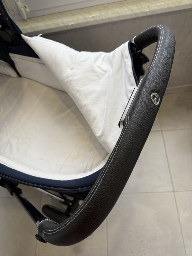 Продам коляску Cybex Priam 4.0 3 в 1 Nautical Blue шасси Chrome Black