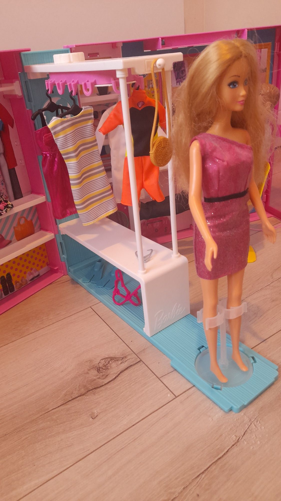 Szafa garderoba barbie