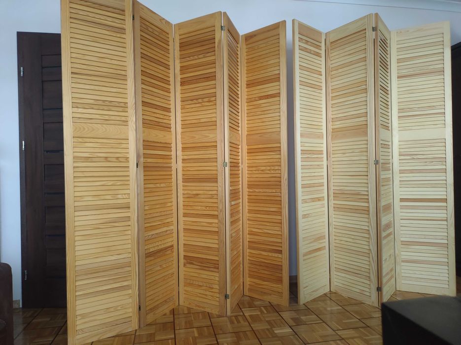 Parawan z drewna sosnowego