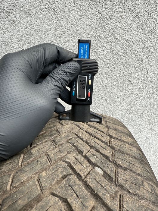 Para opon Continental AllSeasonContact 185/60 r14 86H XL