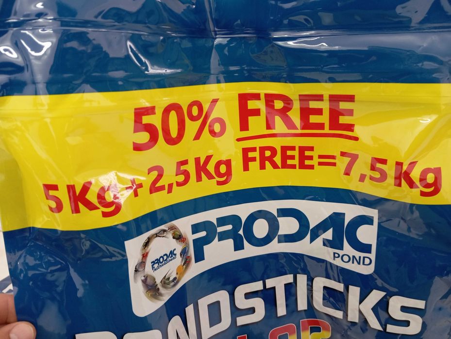 Ração para peixes de lago