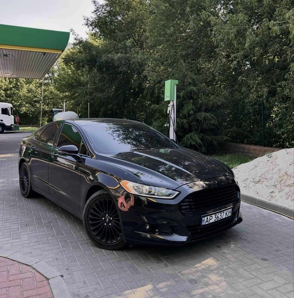 Ford Fusion TITANIUM 2013г