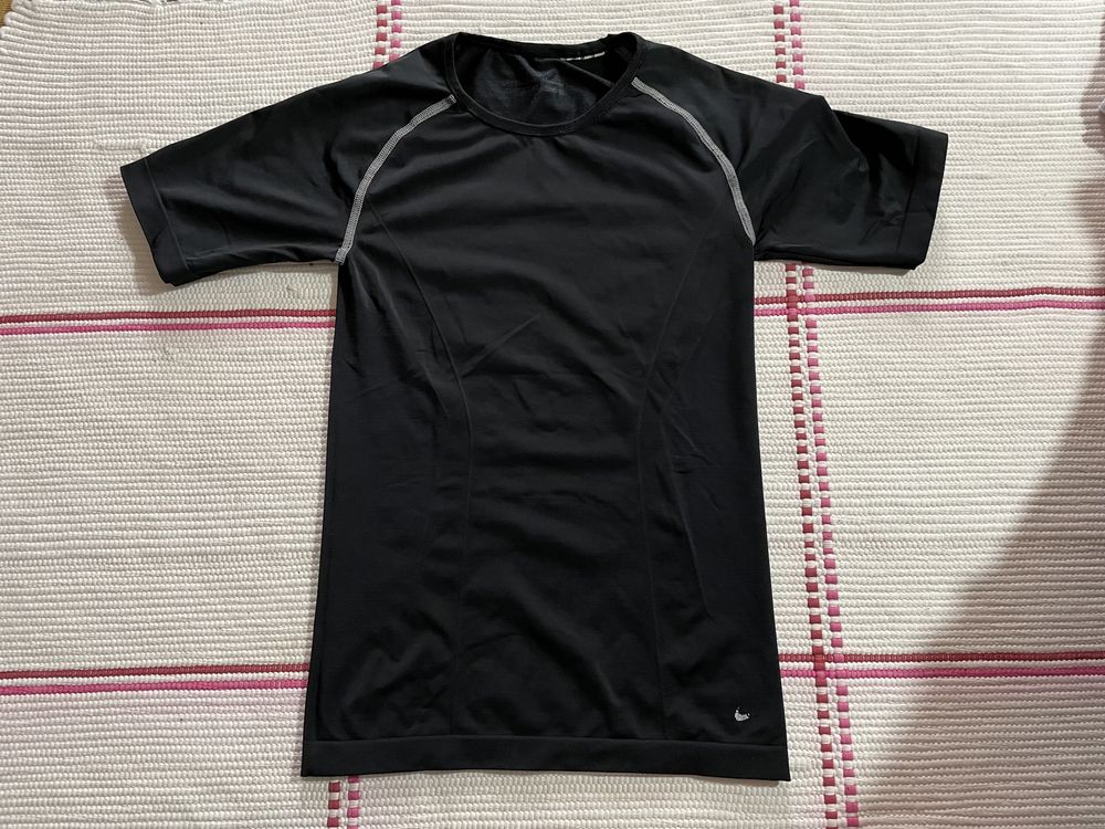 Camisola segunda pele Nike Dry-fit S