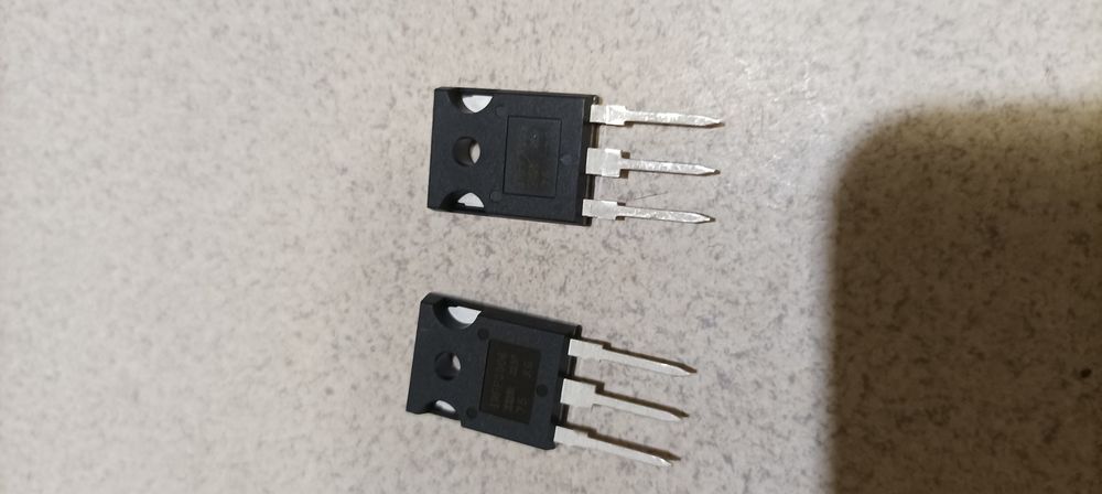 Tranzystor MOSFET 2SK 2690