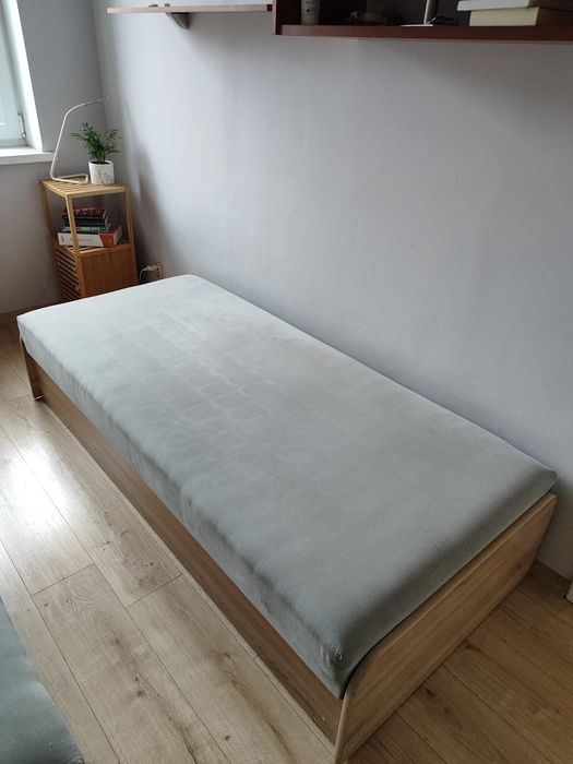 Sprzedam taoczan jednoosobowy,stan bardzo dobry cena 150zl Odbiór