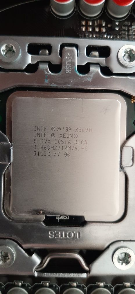 Motherboard asus rampage 2 extreme + xeon x5690 + corsair xm3 12gigas