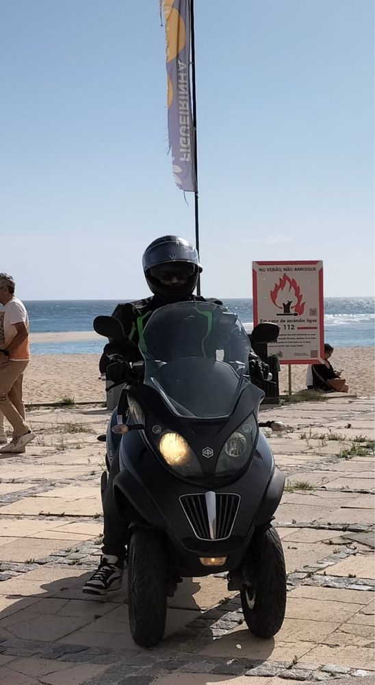 Piaggio mp3 400LT