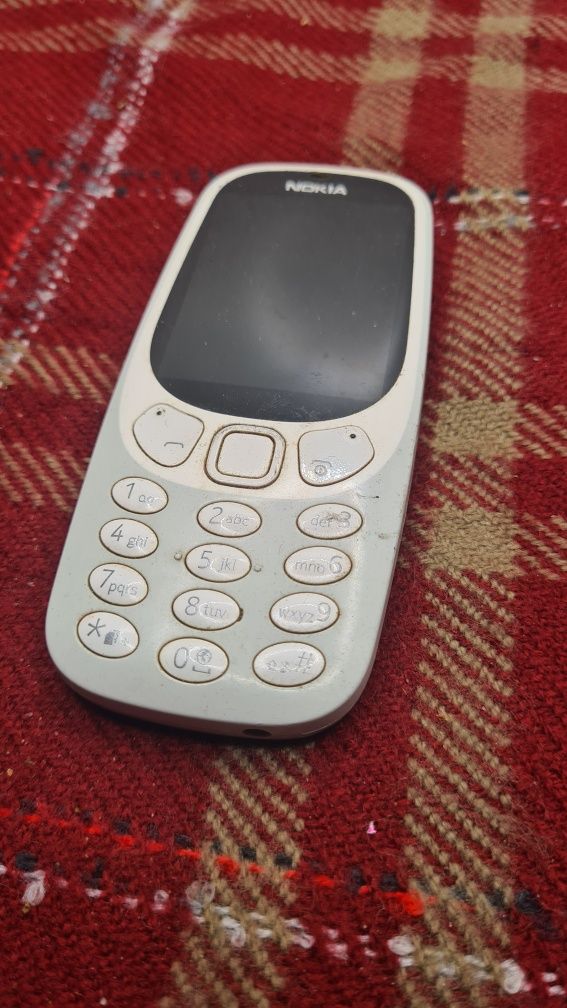 Nokia 3310 uszkodzone gniazdo