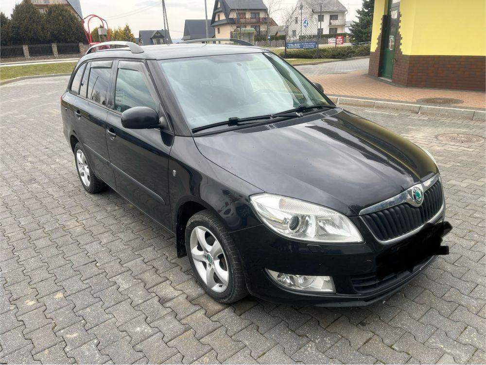 Skoda Fabia II 1.2 klima, podgrzewane fotele