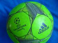 Piłka nożna Adidas Champions League rozm. 4