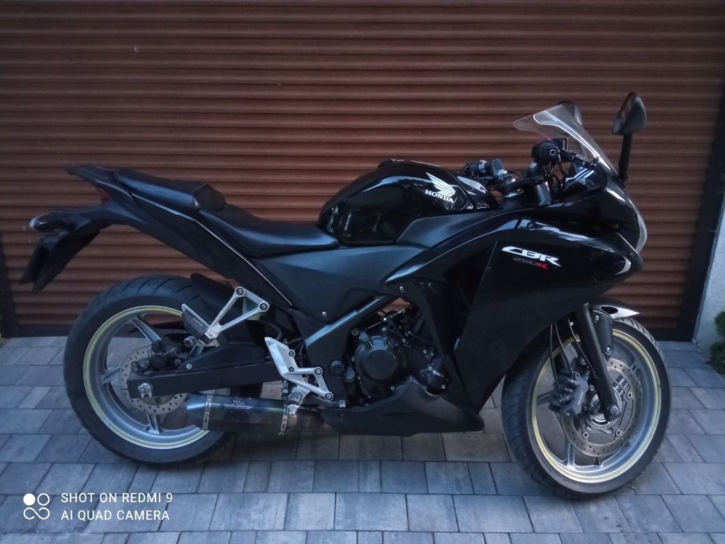 Honda CBR 250R ABS dodatki bez wkładu świeżę opłaty