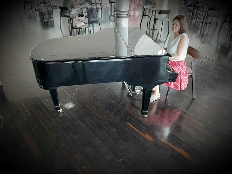 Nauka gry na  fortepianie, pianinie