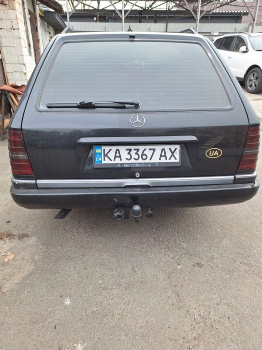 Мерседес е200 124