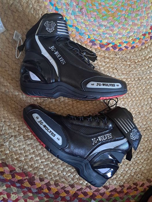 Botas motard novas