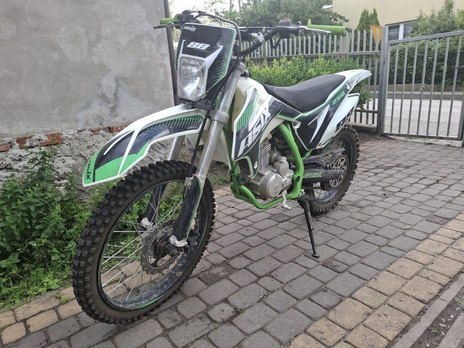 Asix xb88 2013rok