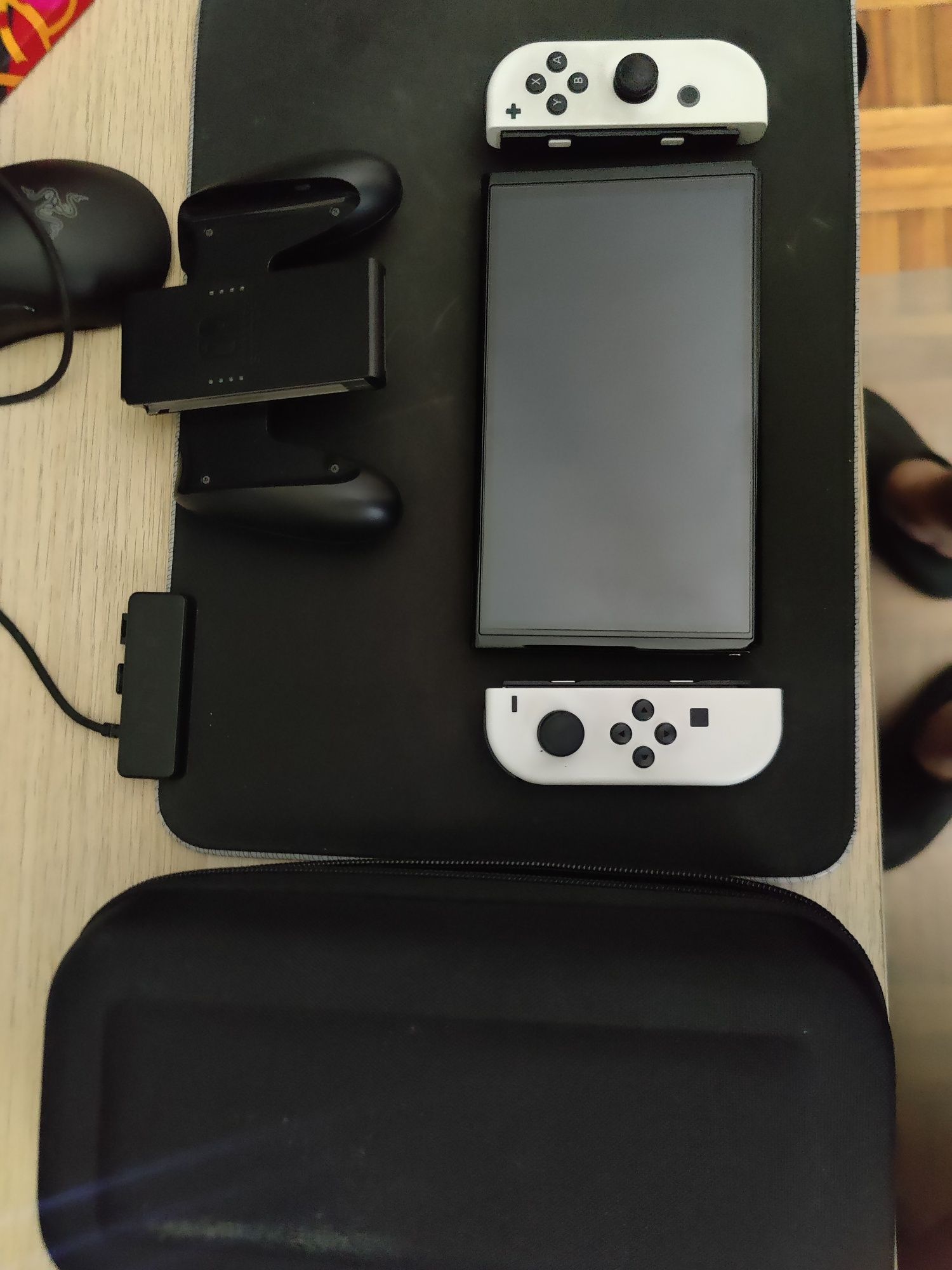 Nintendo Switch Oled + Case + Jogos