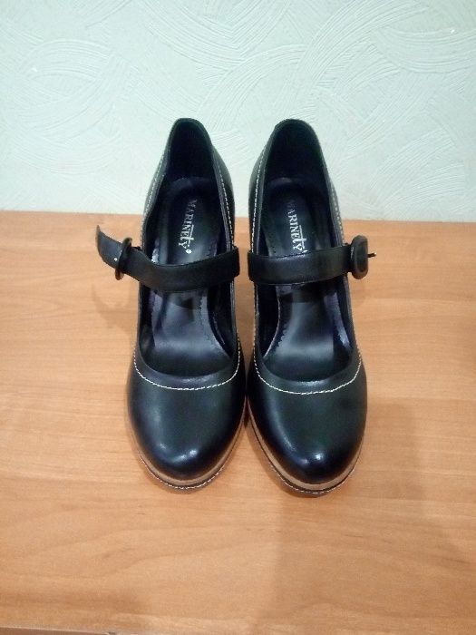 Женские туфли