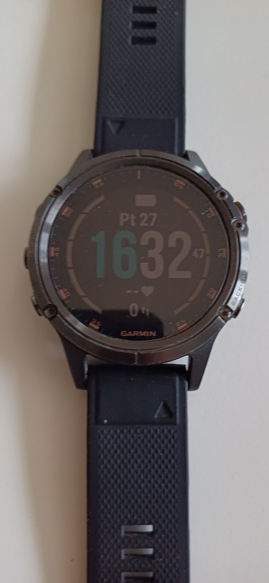 Smartwatch Garmin Fenix 5 Plus Sapphire Titanium
