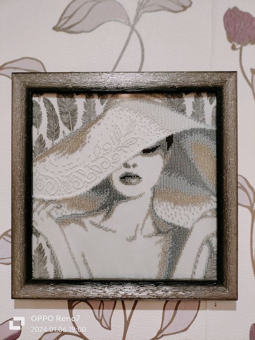 Картина. З бісеру.