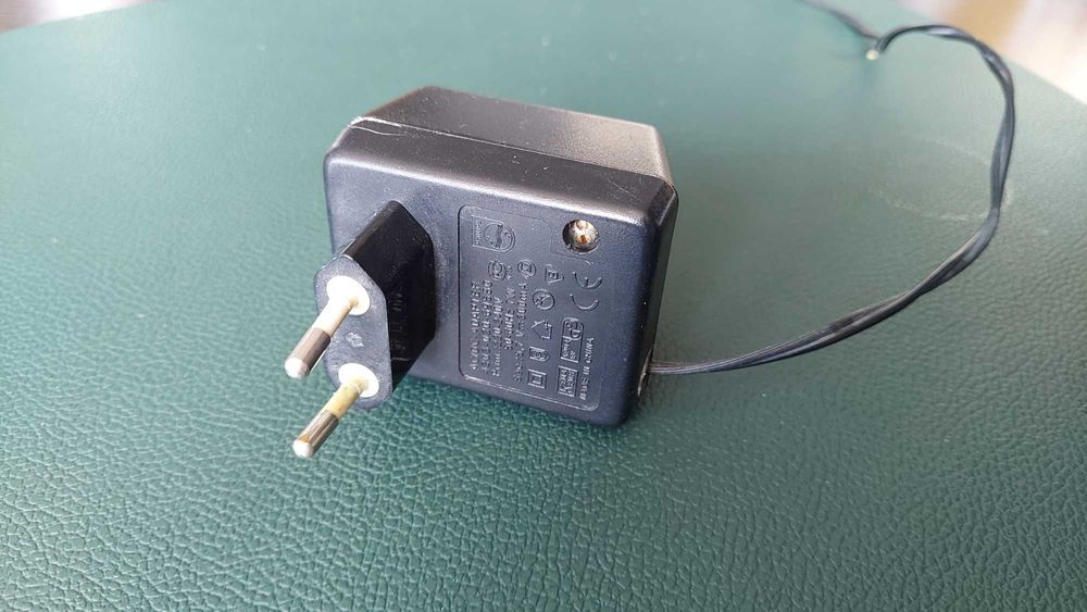 Zasilacz ładowarka Philips 5,7V 300mA