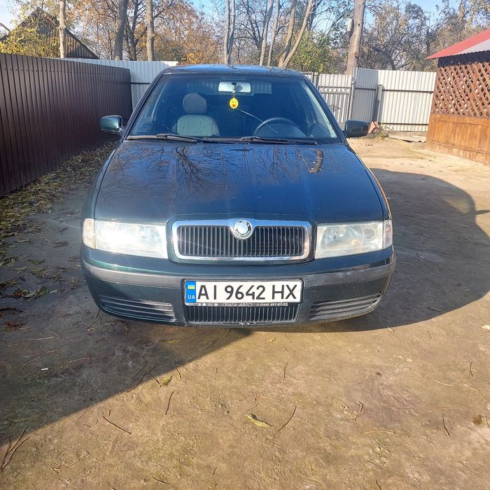 Шкода октавія тур 1.6