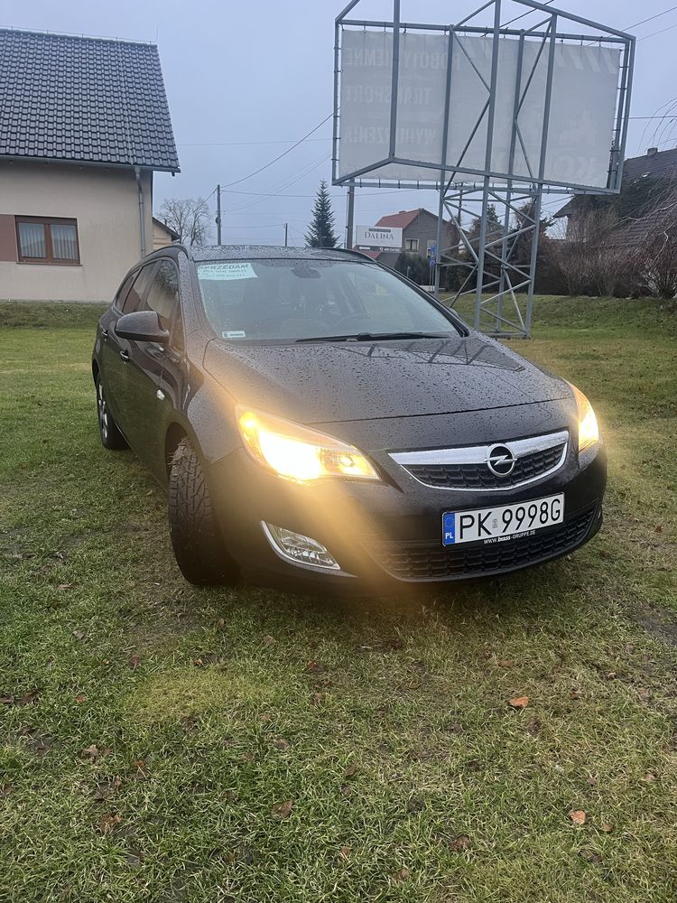 Opel astra1.4 benzyna 140km.OKAZJA