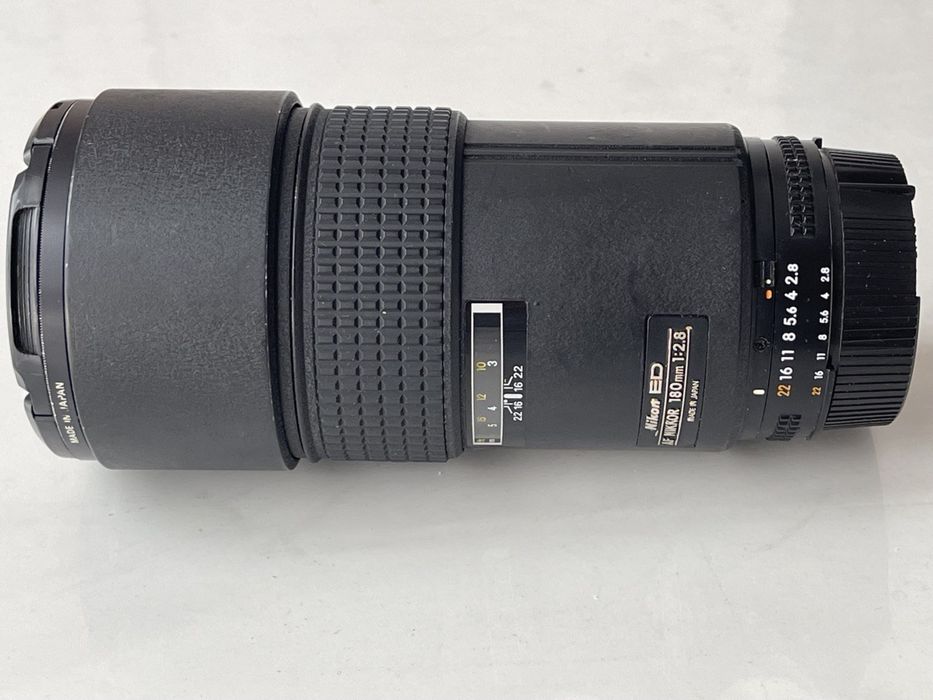 Продам об’єктив Nikon AF Nikkor 180mm f/2.8 ED