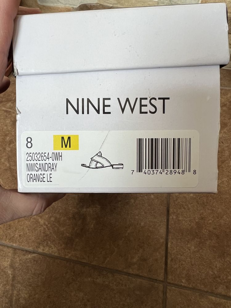 Шлепанцы Nine West US8