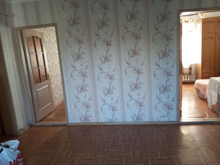 Продам дорого будинок з врімянкою на Кореї