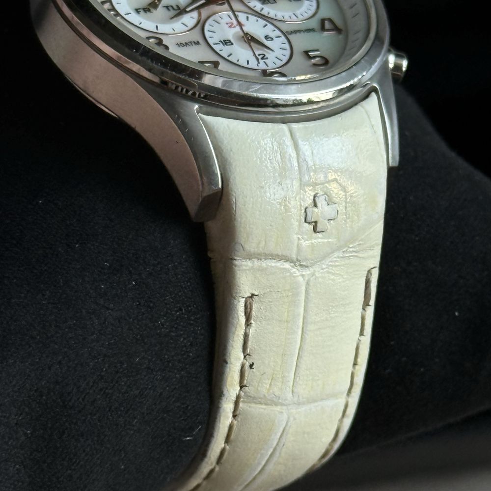 Zegarek szwajcarski chronograficzny Swiss Military Hanowa szafir